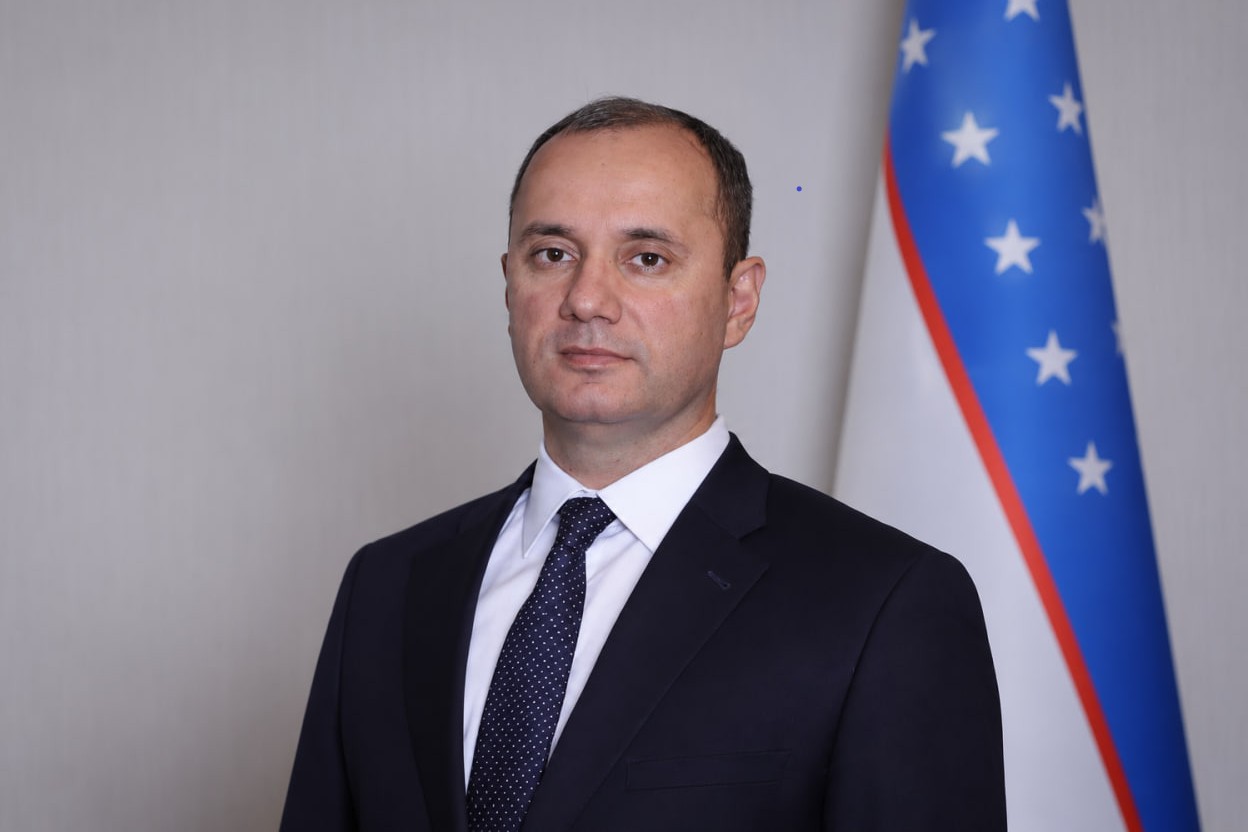Ўзсаноатқурилишбанк бошқаруви аъзоси Президент администрациясига ишга ўтди