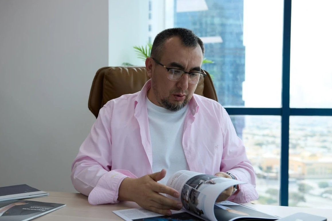 OSON асосчиси Фарҳод Маҳмудов «Шуҳрат» медали билан тақдирланди