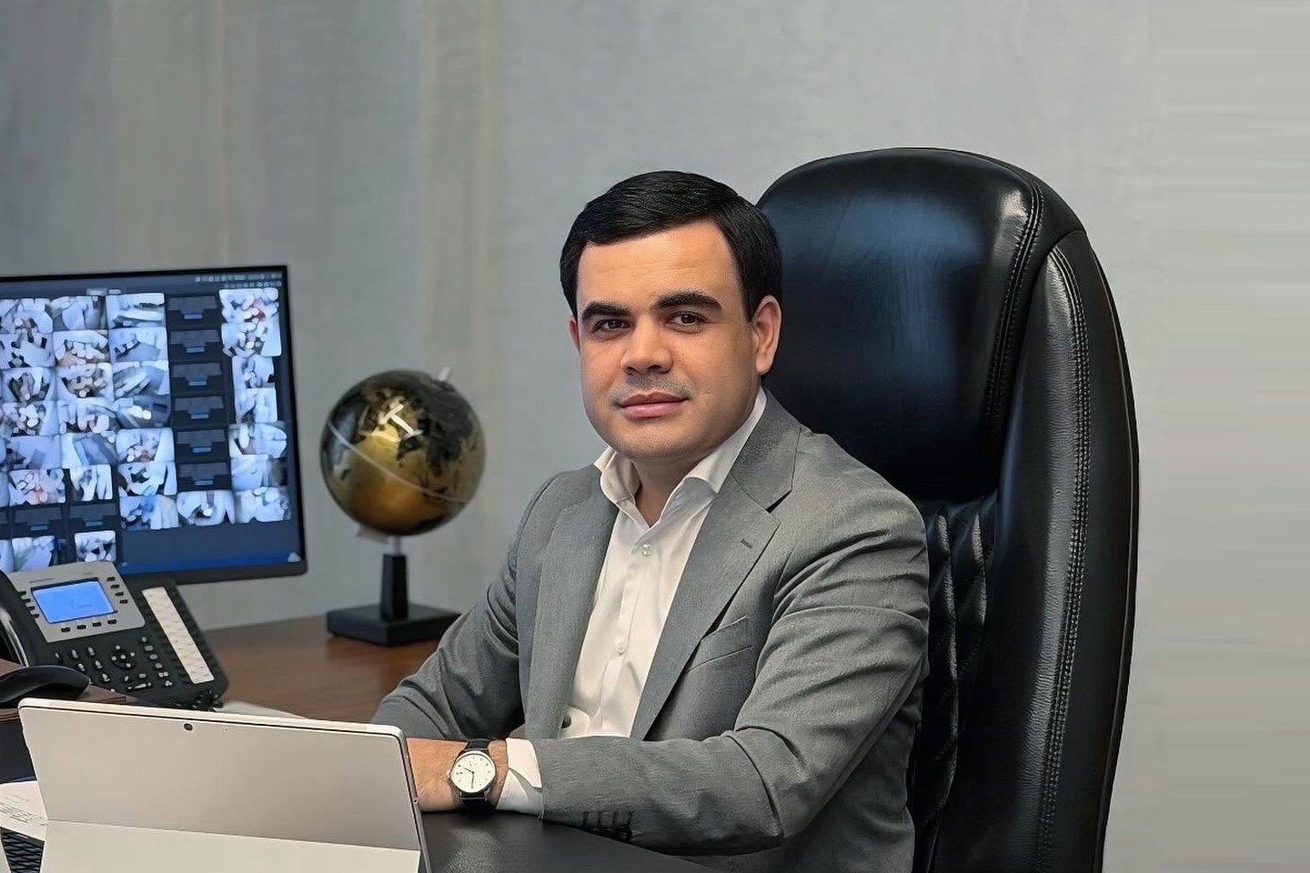 Искандар Турсунов